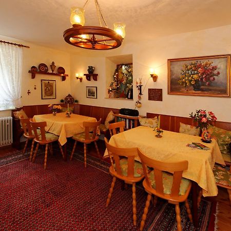Hotel Garni Regina Ґесвайнштайн Екстер'єр фото